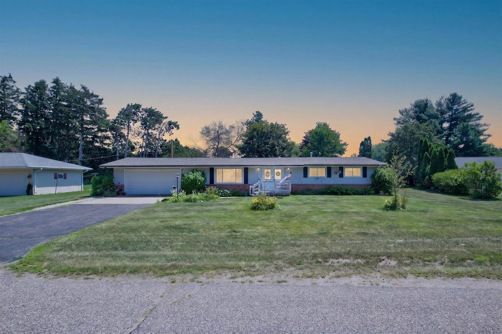 444 Meadow Lane, Wisconsin Rapids, WI 54494