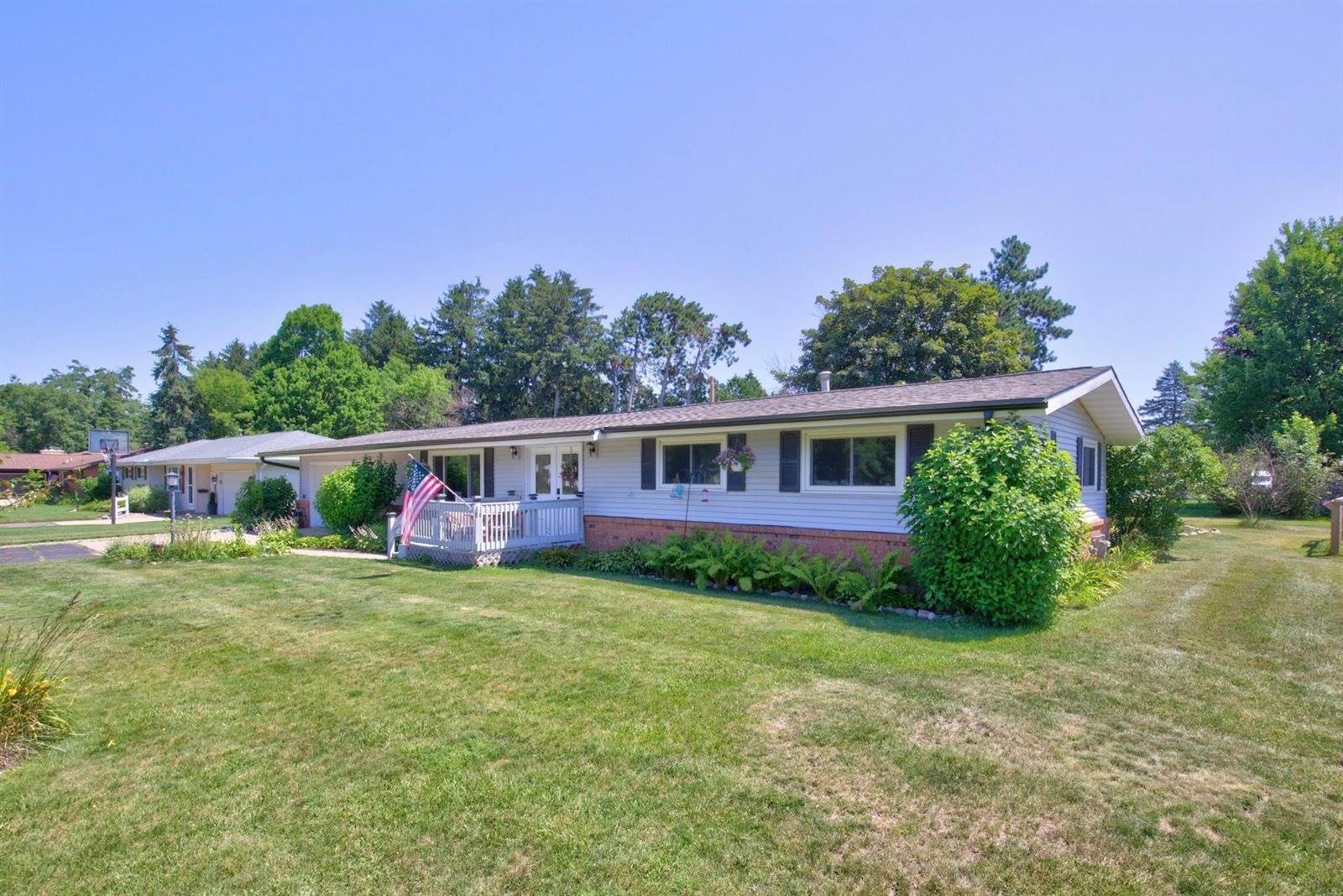 444 Meadow Lane, Wisconsin Rapids, WI 54494