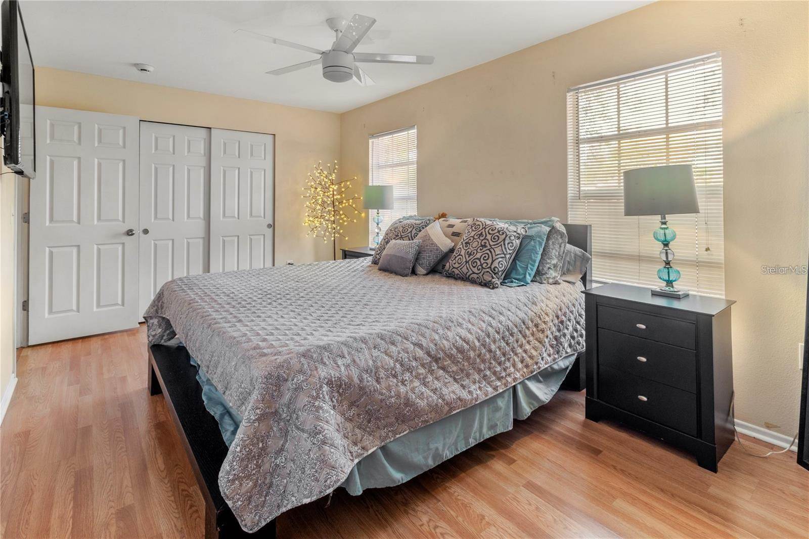 3314 Island Date Circle, Sarasota, FL 34232
