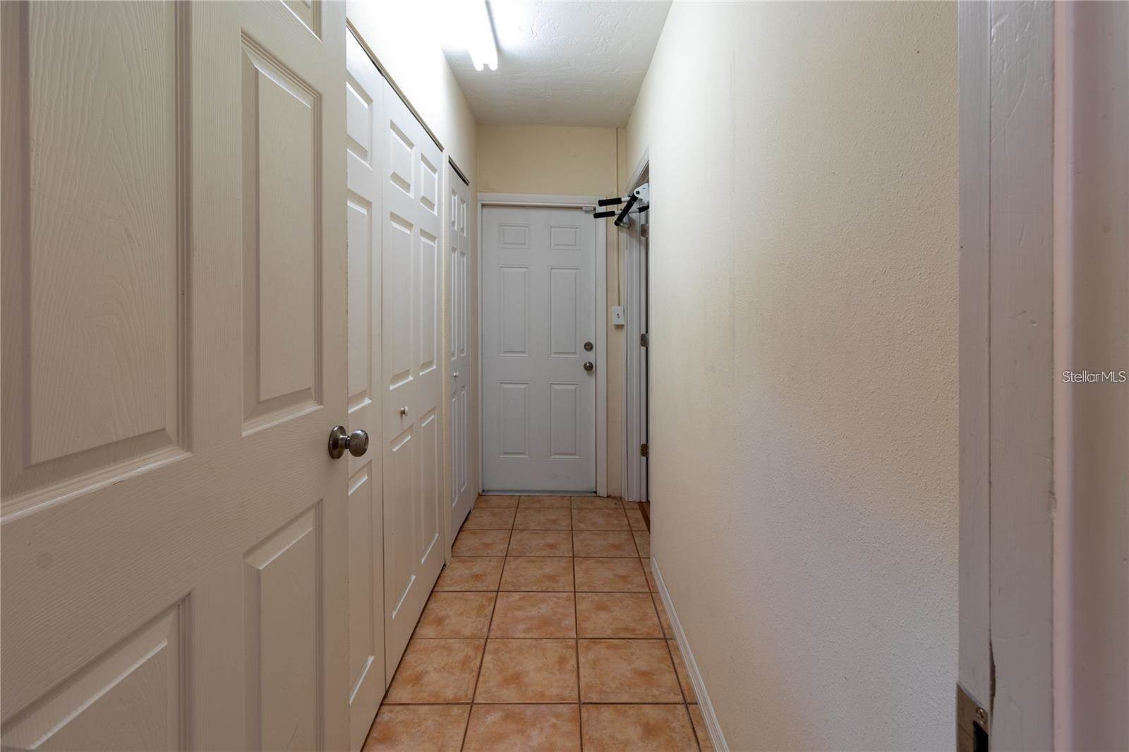 3314 Island Date Circle, Sarasota, FL 34232