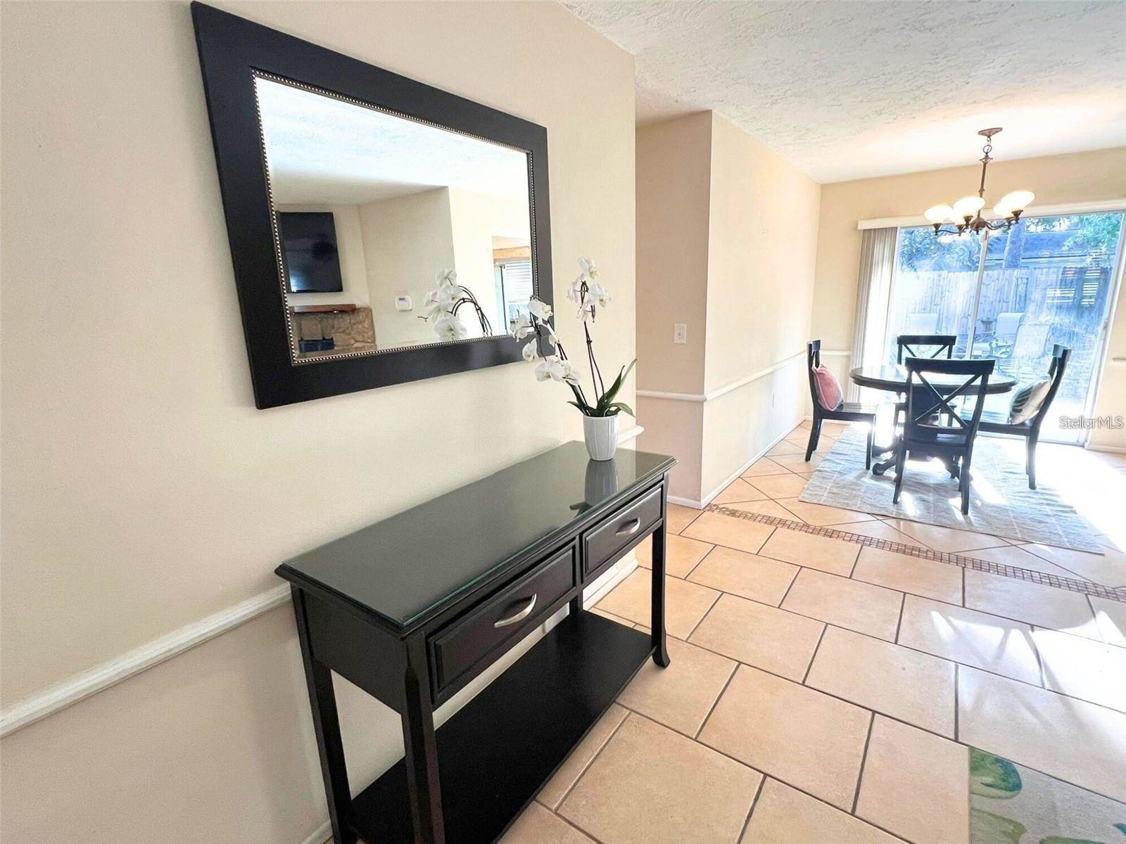 3314 Island Date Circle, Sarasota, FL 34232