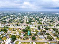 3314 Island Date Circle, Sarasota, FL 34232
