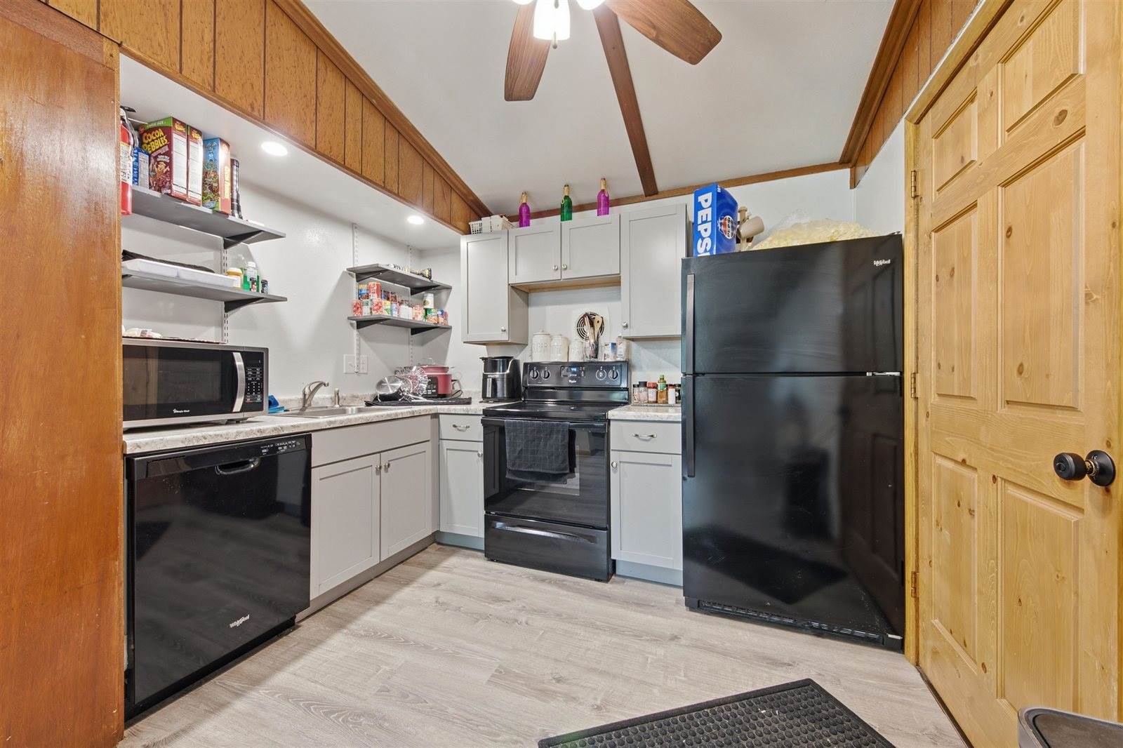 8394 3rd Street, Pittsville, WI 54466