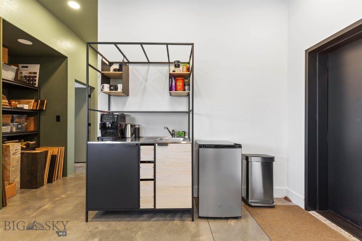 321 Gallatin Park Drive, Bozeman, MT 59715