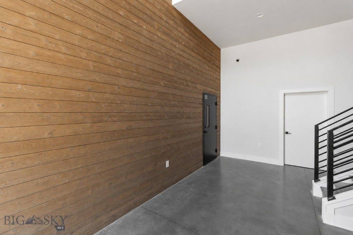 321 Gallatin Park Drive, Bozeman, MT 59715