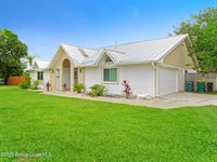 2582 Empire Avenue East, Melbourne, FL 32934