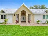2582 Empire Avenue East, Melbourne, FL 32934