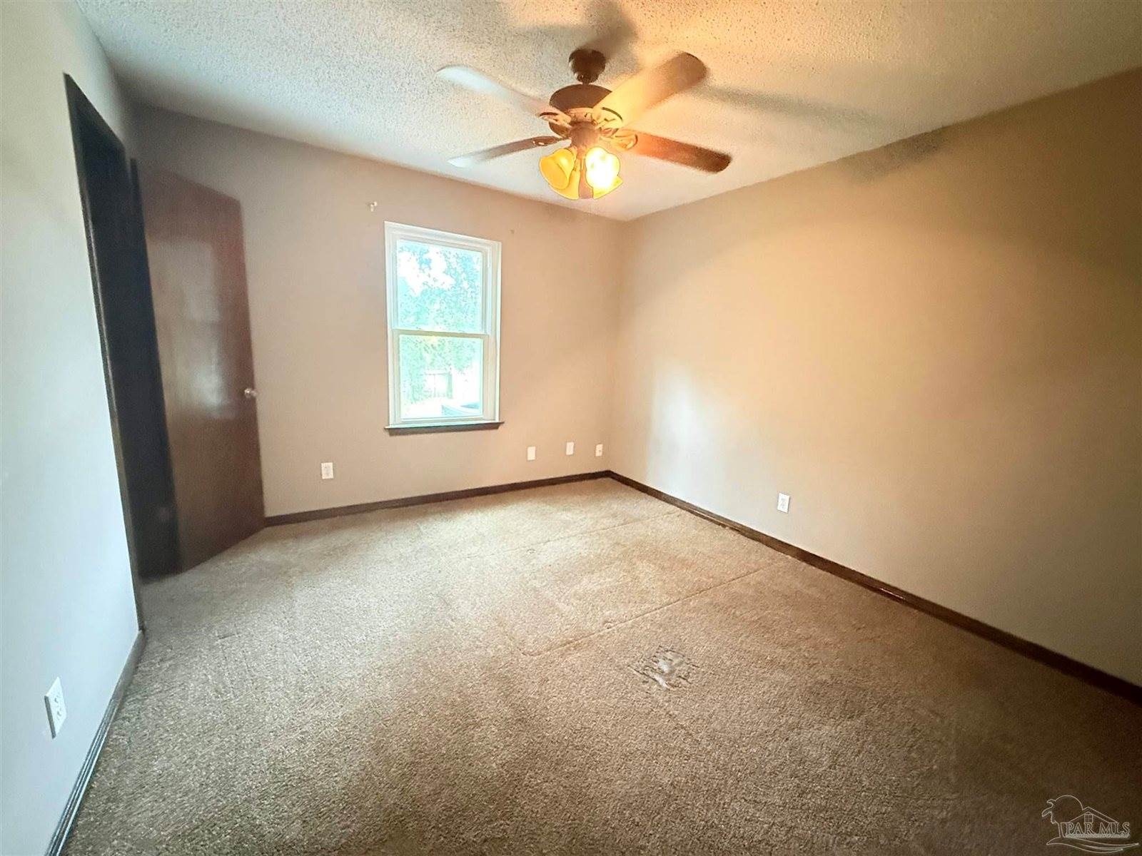 365 Arabian Dr, Pensacola, FL 32506