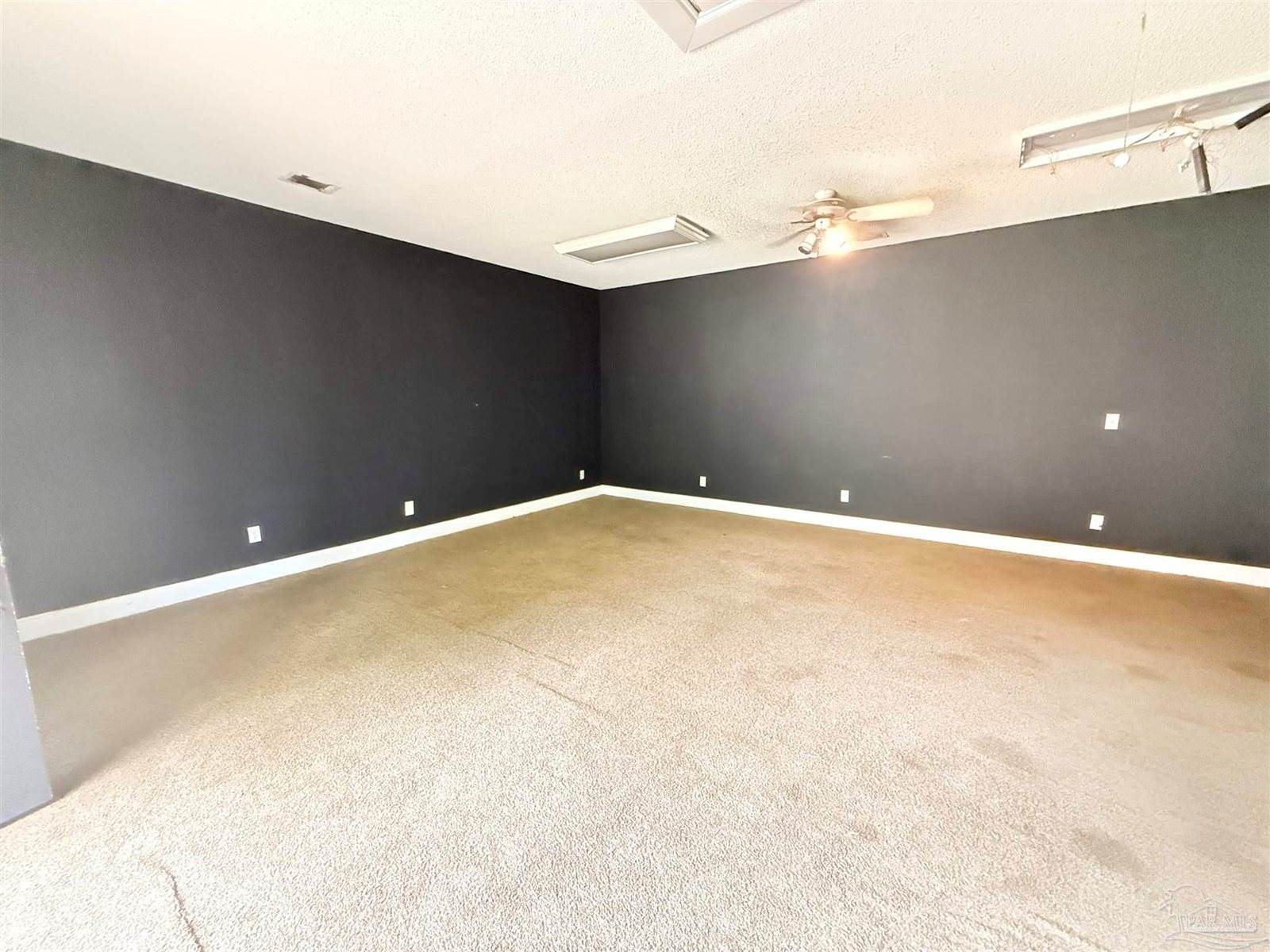365 Arabian Dr, Pensacola, FL 32506