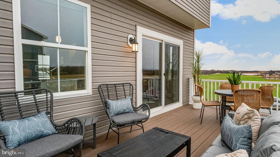 444 17TH Avenue, Ranson, WV 25438