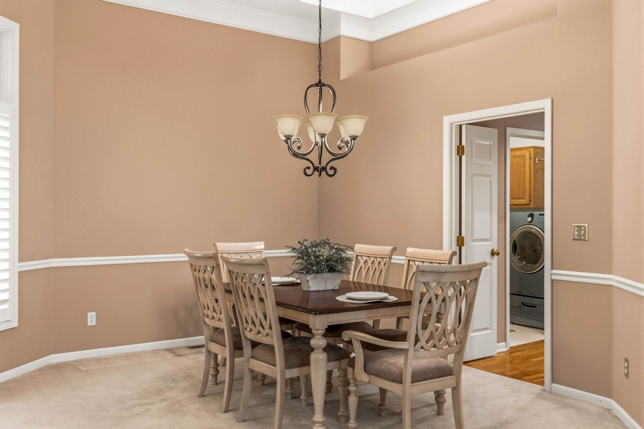 8801 W 142nd St, Overland Park, KS 66221
