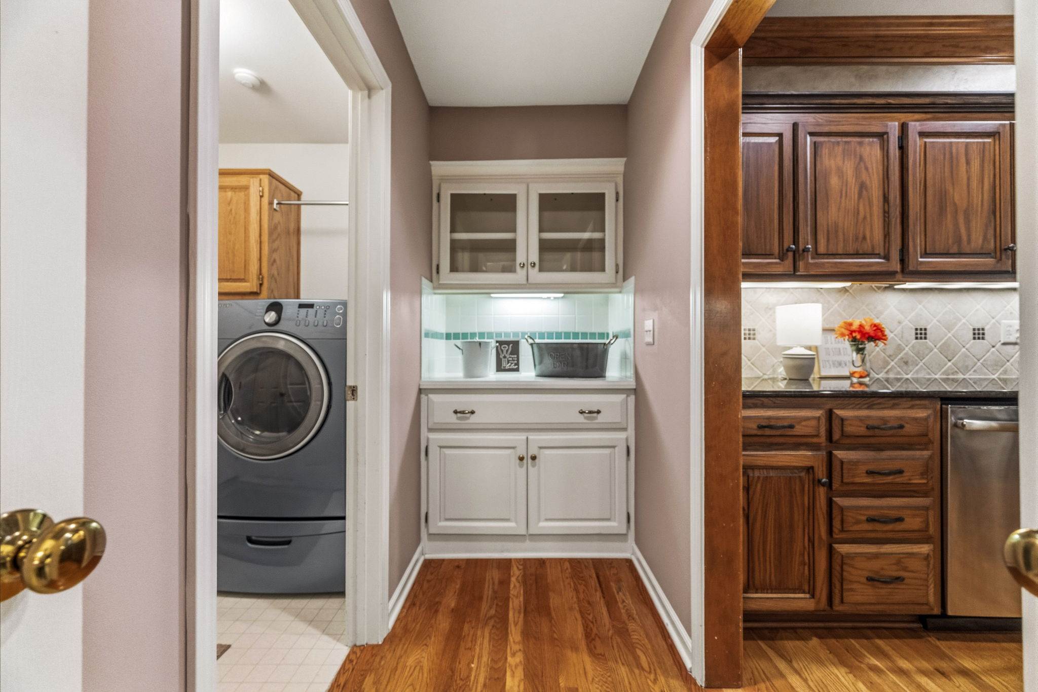 8801 W 142nd St, Overland Park, KS 66221