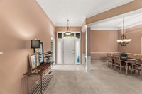 8801 W 142nd St, Overland Park, KS 66221