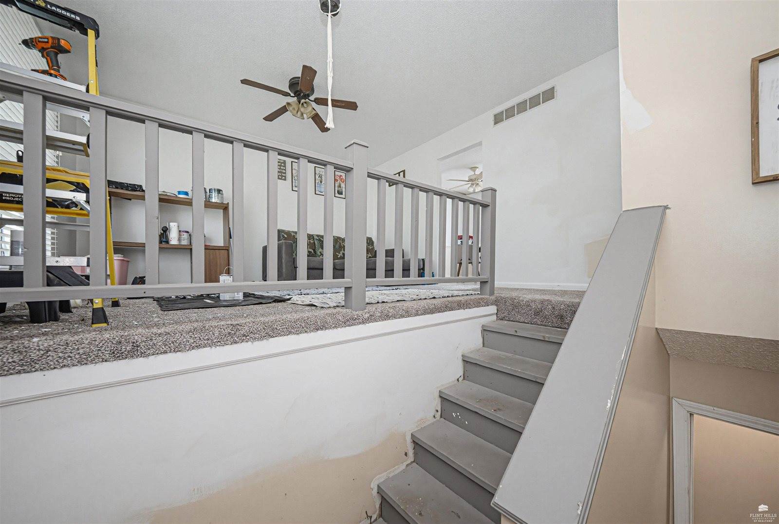 610 Knollwood Street, Wakefield, KS 67487