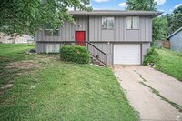 610 Knollwood Street, Wakefield, KS 67487