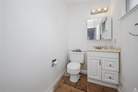 610 Knollwood Street, Wakefield, KS 67487