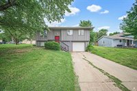 610 Knollwood Street, Wakefield, KS 67487