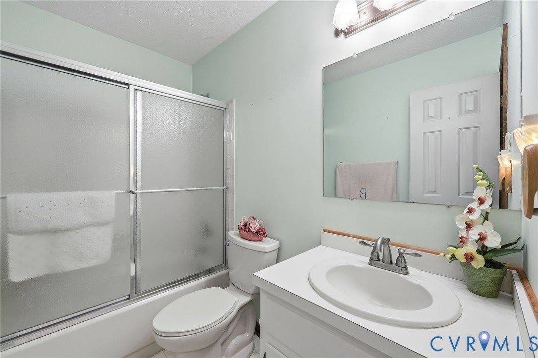 10111 Tunstall Road, New Kent, VA 23124