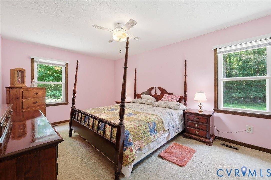 10111 Tunstall Road, New Kent, VA 23124