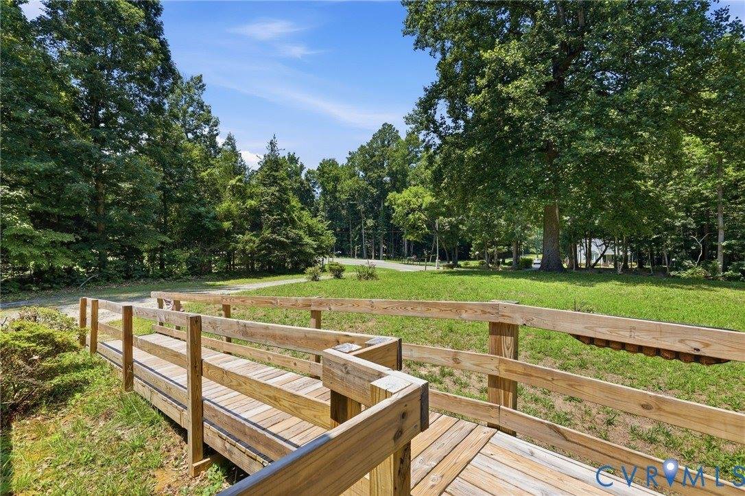 10111 Tunstall Road, New Kent, VA 23124