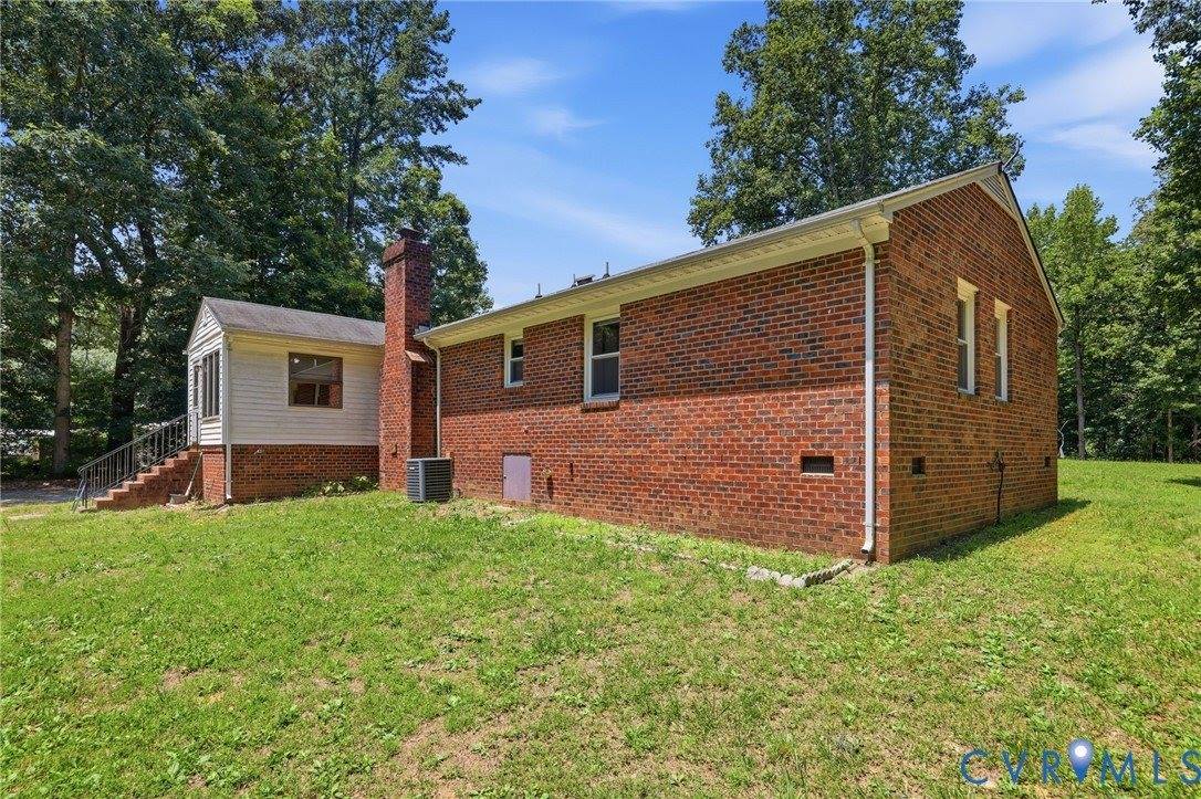 10111 Tunstall Road, New Kent, VA 23124