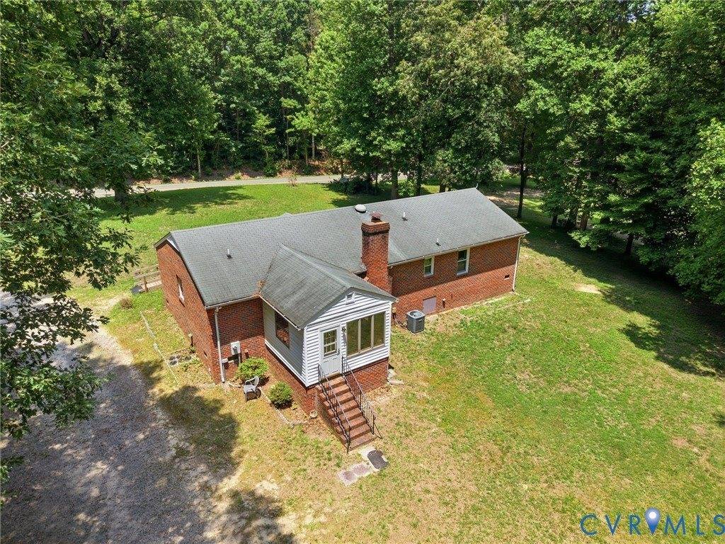 10111 Tunstall Road, New Kent, VA 23124