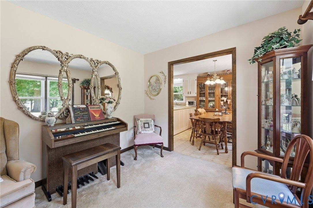 10111 Tunstall Road, New Kent, VA 23124