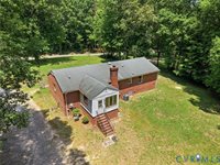 10111 Tunstall Road, New Kent, VA 23124