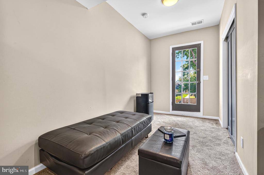 4000 Kathland Avenue, Baltimore, MD 21207
