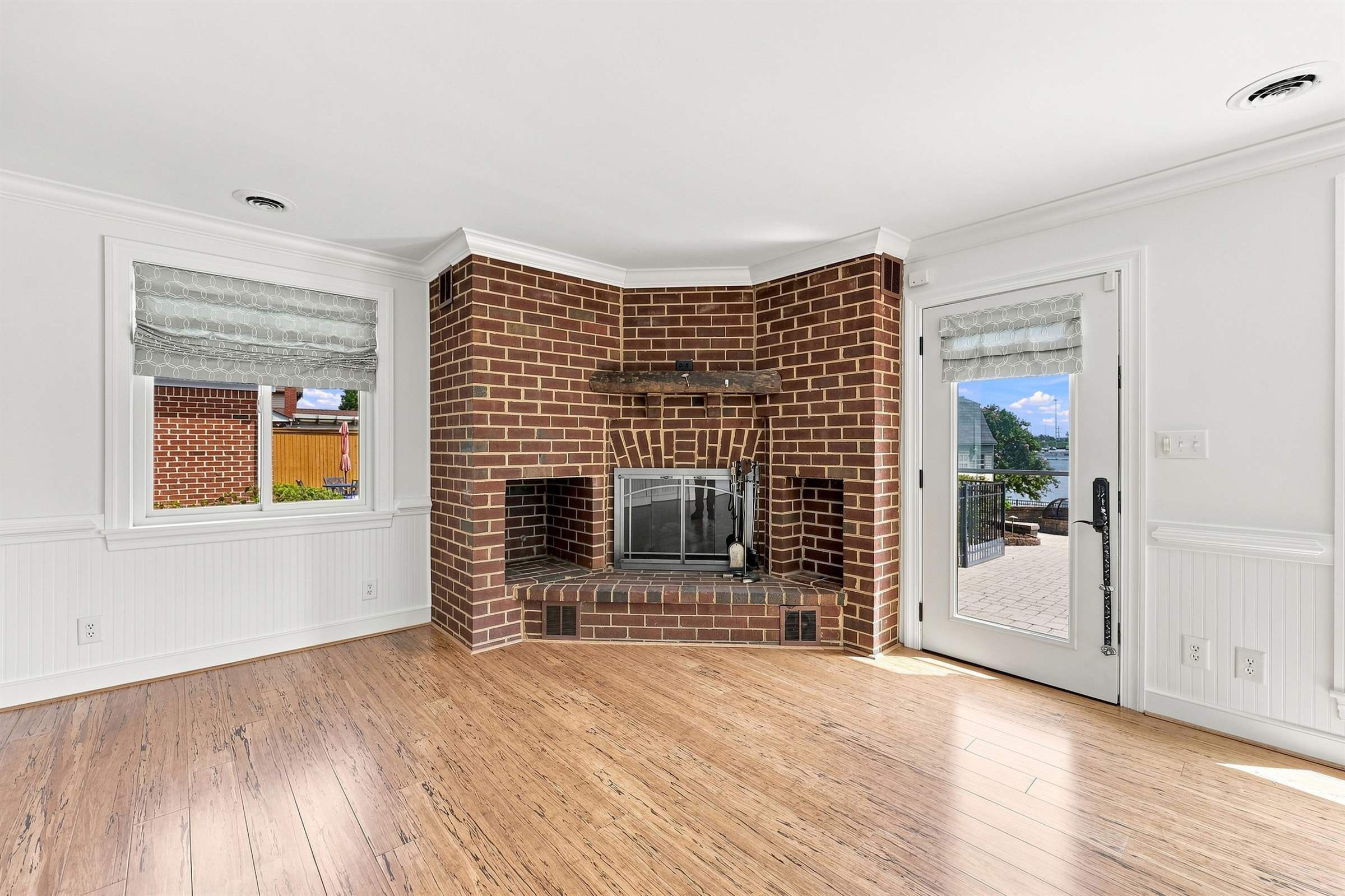 228 Convention Dr., Virginia Beach, VA 23462