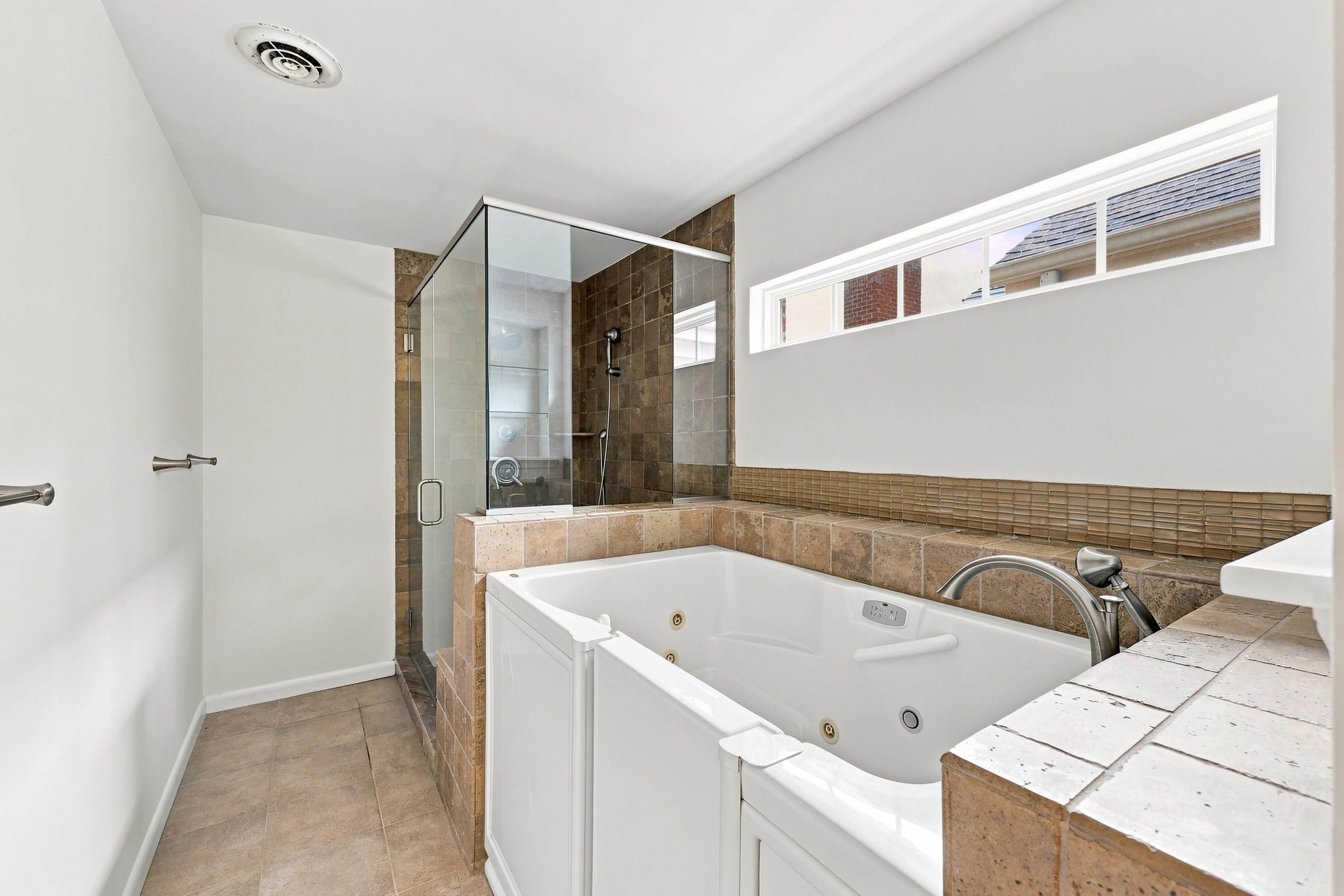 228 Convention Dr., Virginia Beach, VA 23462