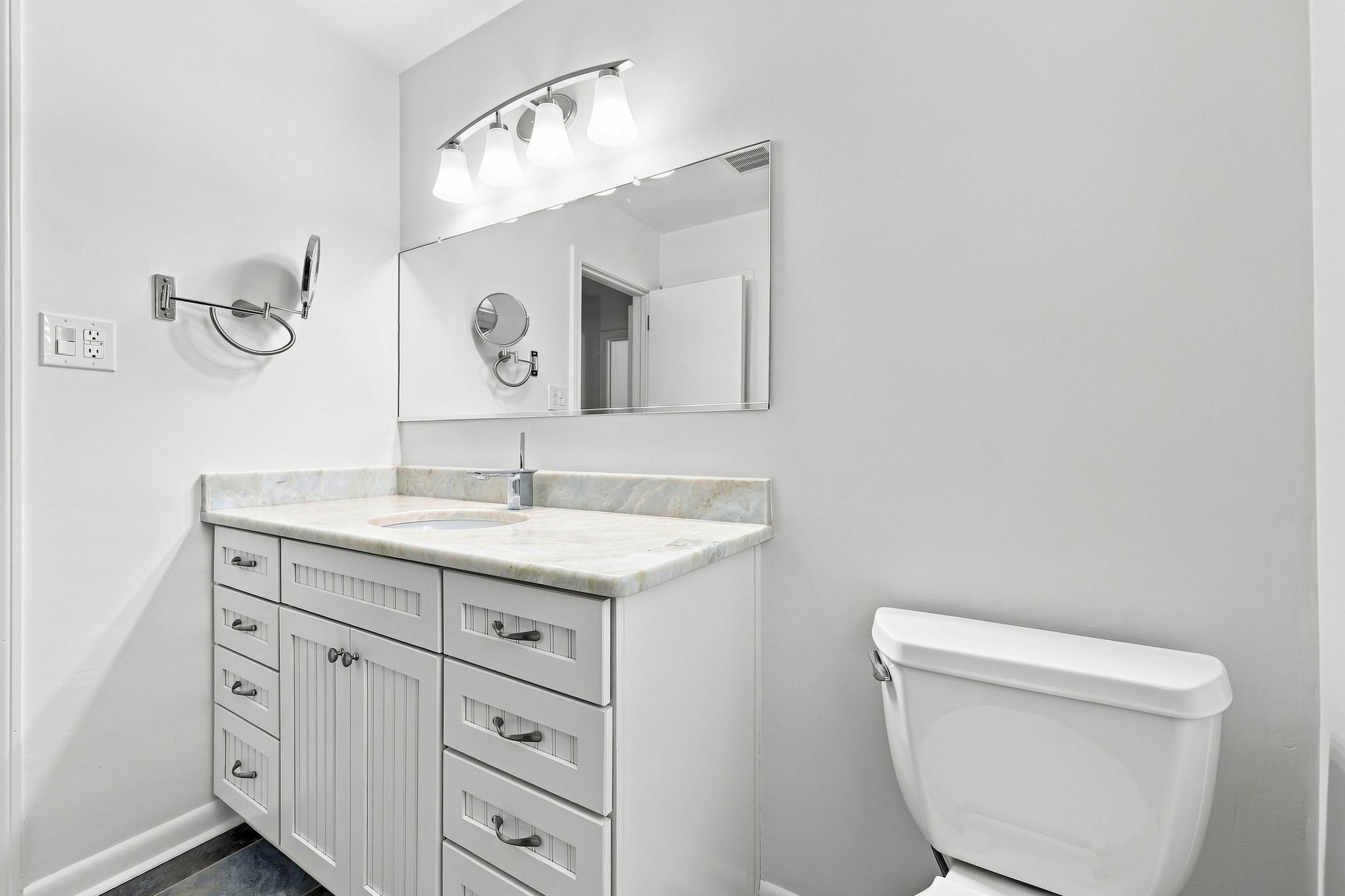 228 Convention Dr., Virginia Beach, VA 23462