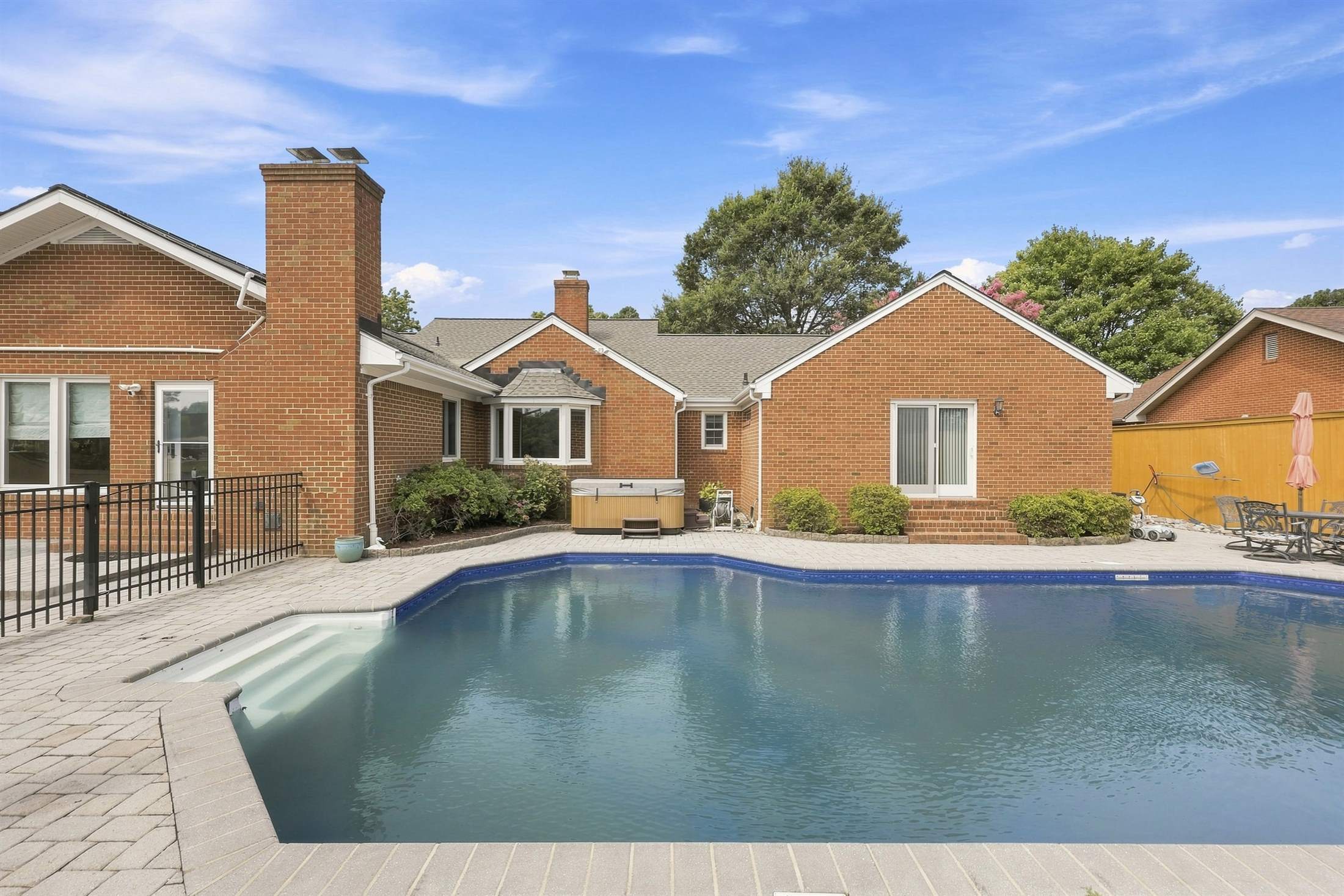 228 Convention Dr., Virginia Beach, VA 23462