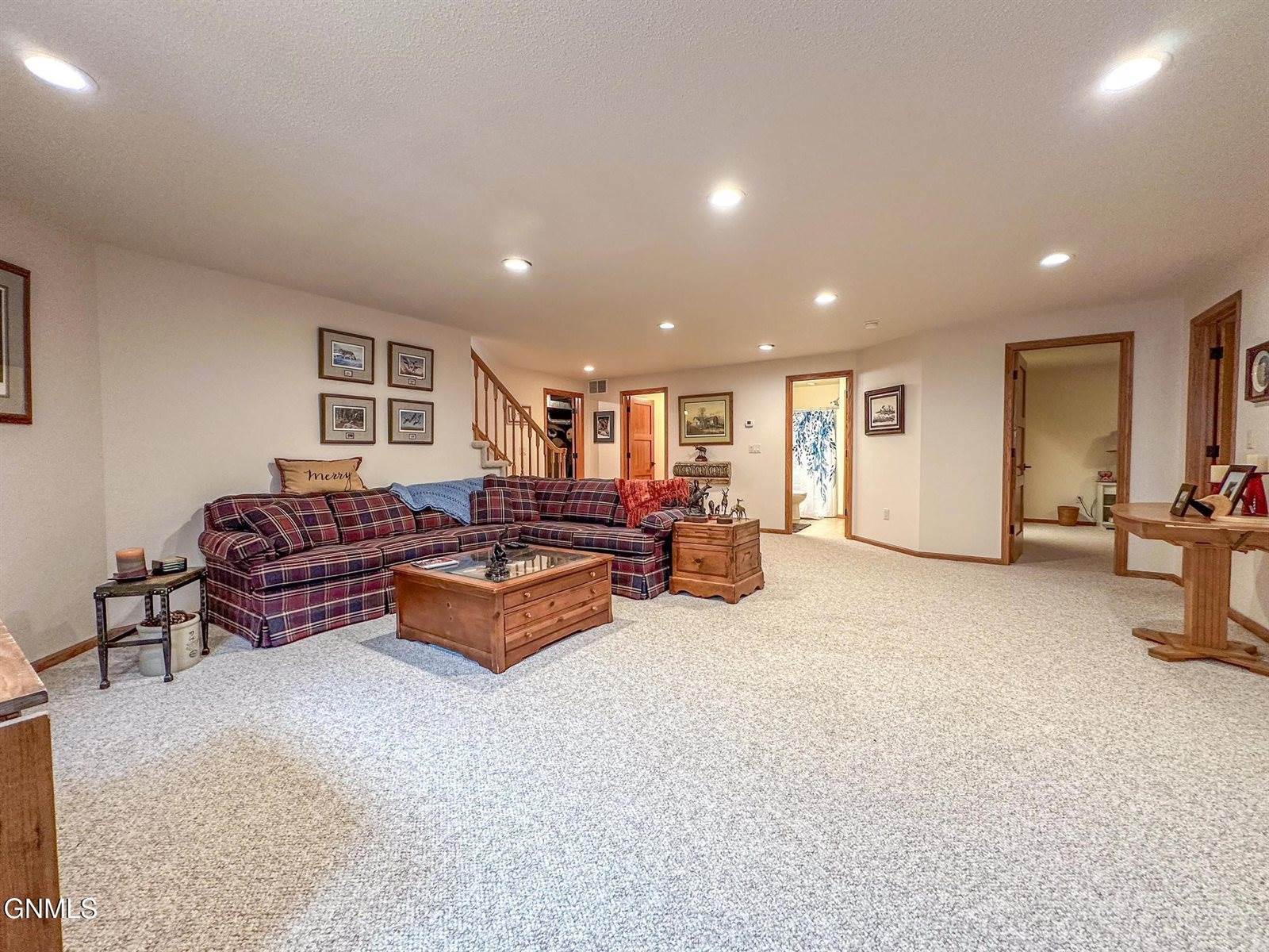 1959 Mesquite Loop, Bismarck, ND 58503