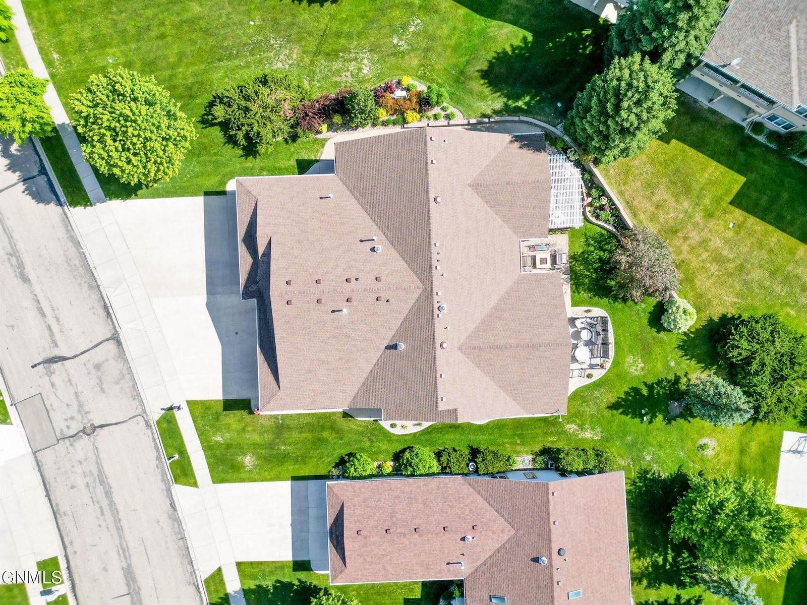 1959 Mesquite Loop, Bismarck, ND 58503