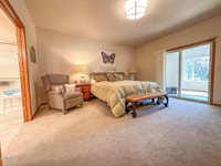1959 Mesquite Loop, Bismarck, ND 58503