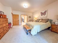 1959 Mesquite Loop, Bismarck, ND 58503