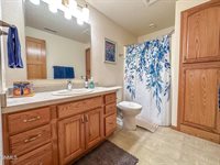 1959 Mesquite Loop, Bismarck, ND 58503