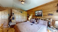 2839 Blair Rd, New Albin, IA 52160