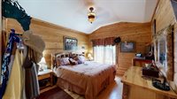 2839 Blair Rd, New Albin, IA 52160