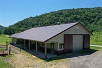 2839 Blair Rd, New Albin, IA 52160