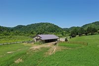 2839 Blair Rd, New Albin, IA 52160
