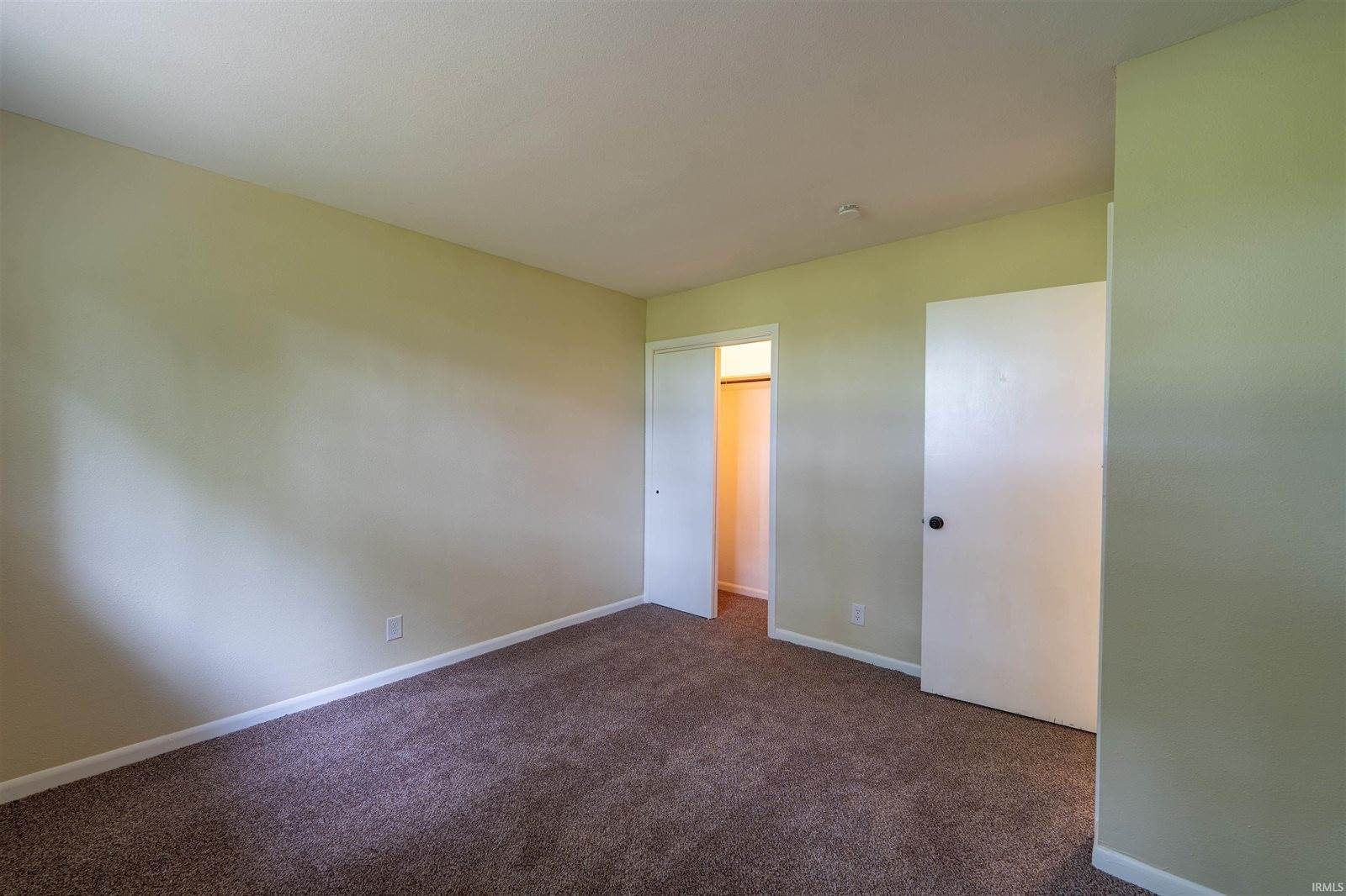 2312 N 200 E, Anderson, IN 46012