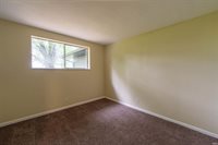 2312 N 200 E, Anderson, IN 46012