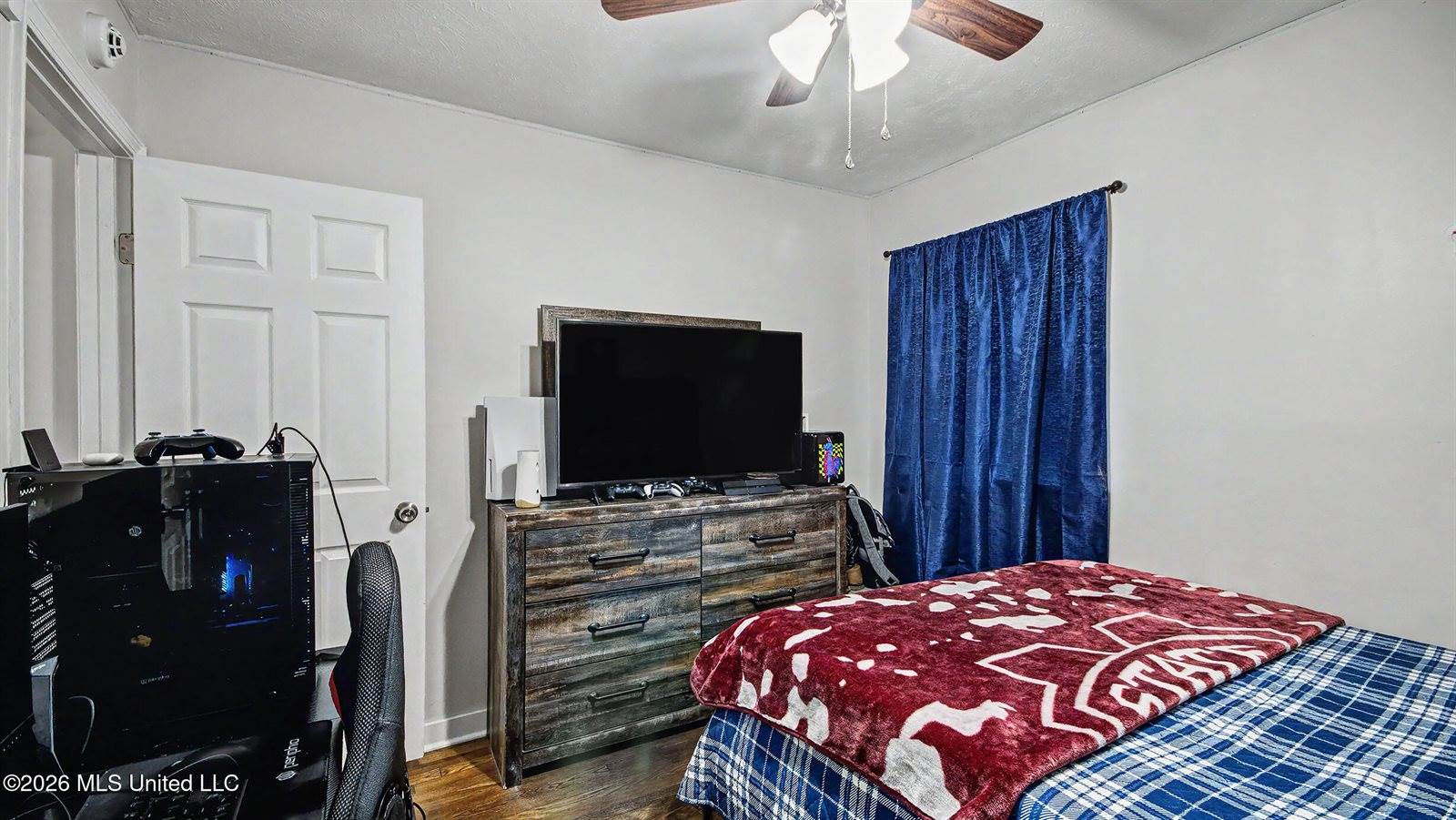 330 South Fox Hall Road, Pearl, MS 39208