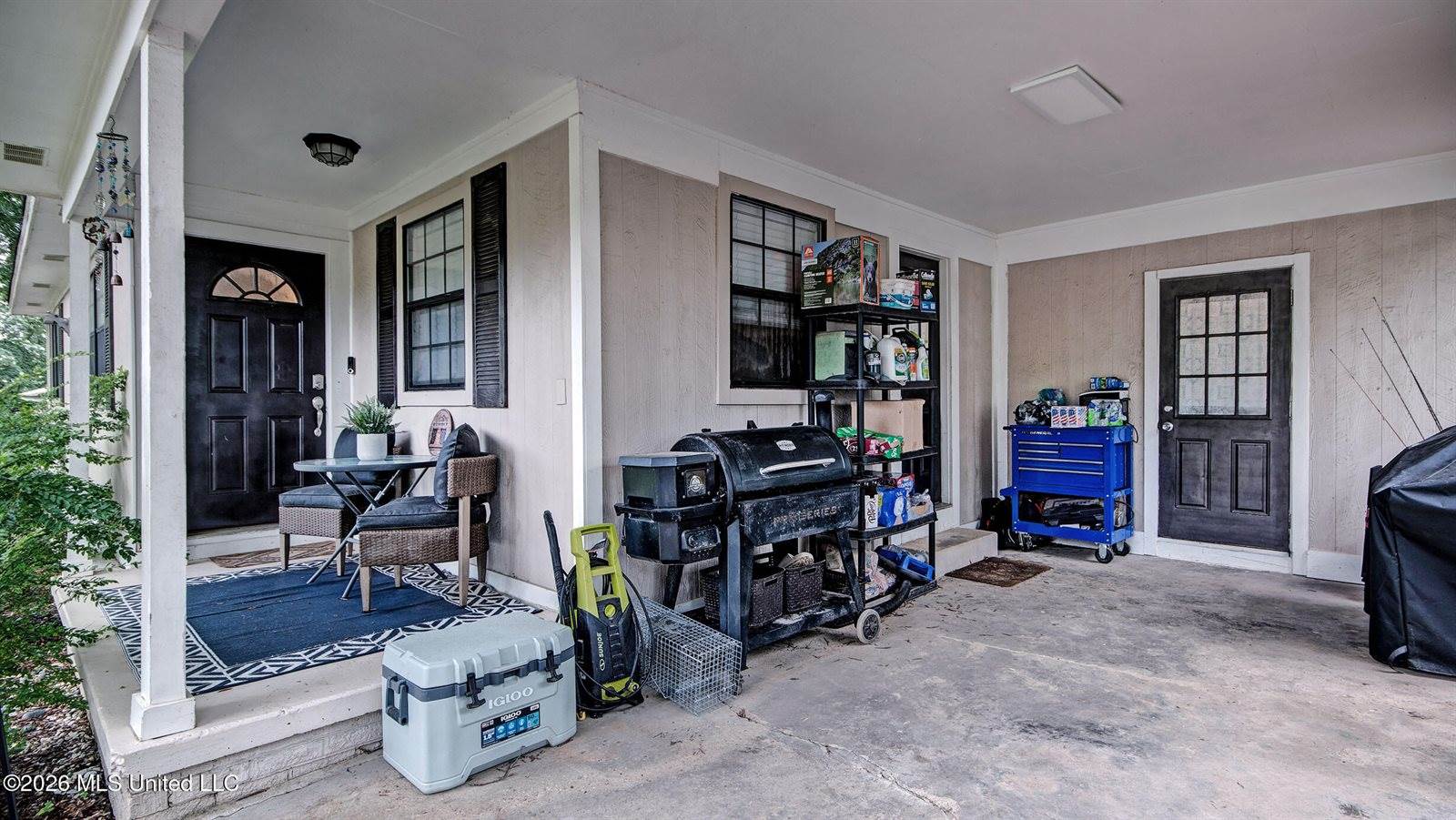 330 South Fox Hall Road, Pearl, MS 39208