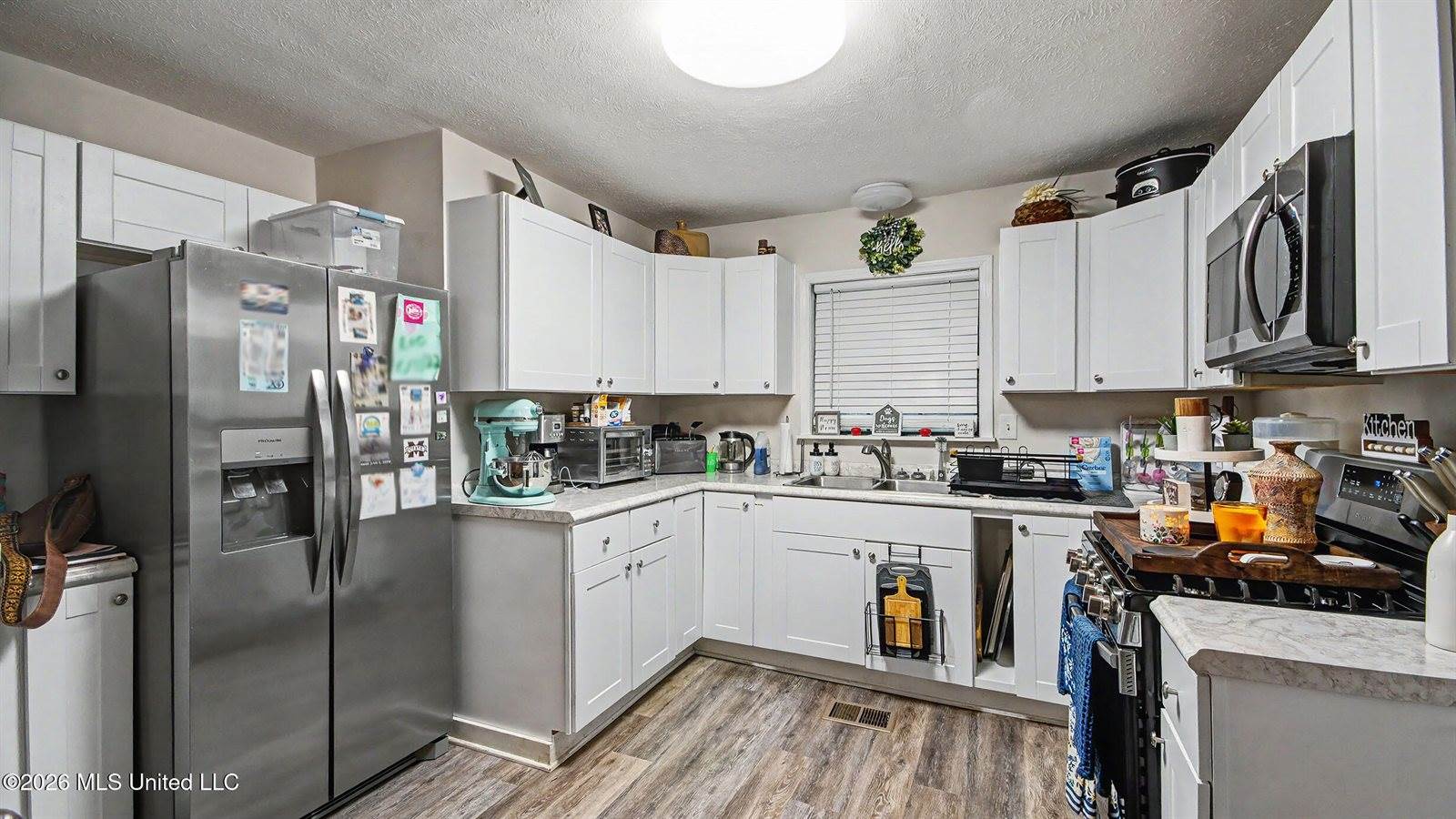 330 South Fox Hall Road, Pearl, MS 39208