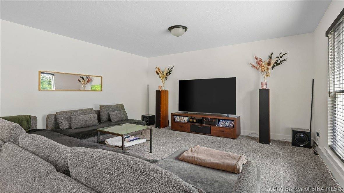 6001 Limestone Creek Drive, Charlestown, IN 47111