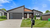 6001 Limestone Creek Drive, Charlestown, IN 47111