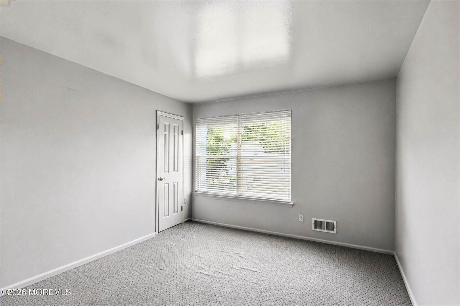 11 Bronia Street, Howell, NJ 07731